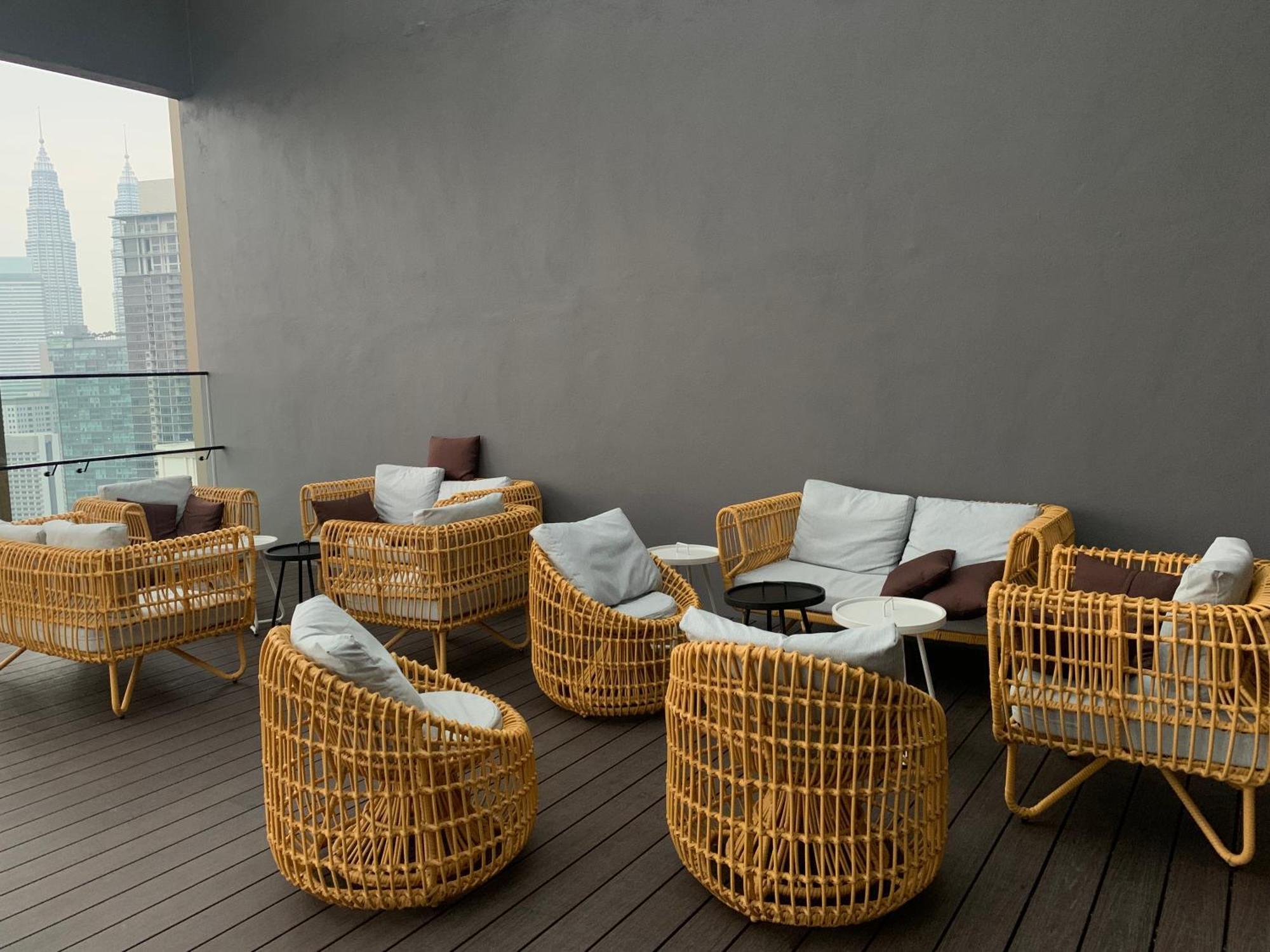 Axon Residence By Leo Suites Kuala Lumpur Exterior foto